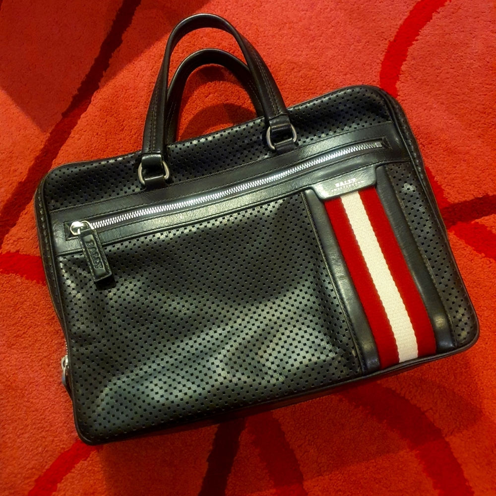 *Lightly Used* Genuine Bally Leather Briefcase